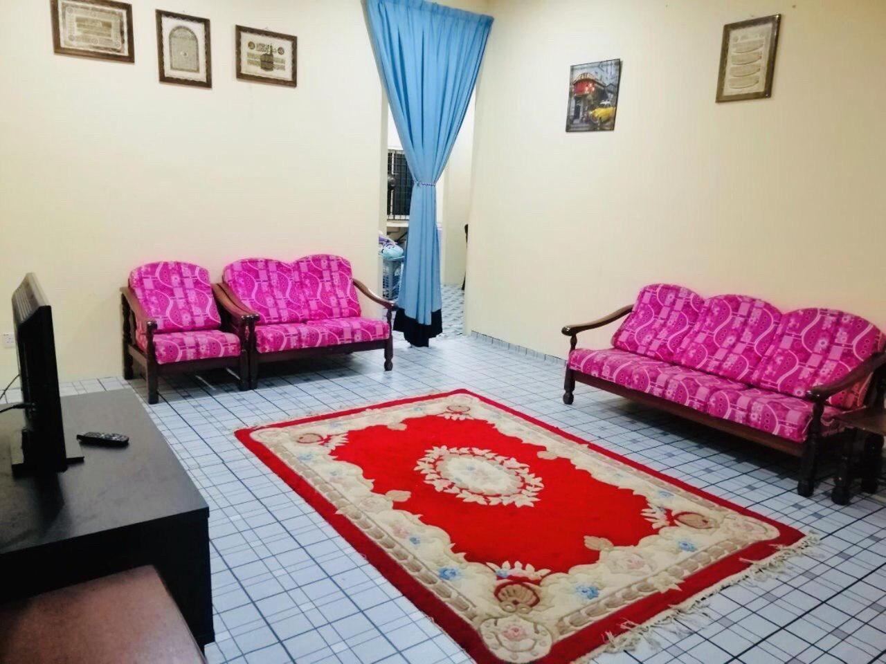 Homestay Bandar Pekan - Musleem Preferred Buitenkant foto